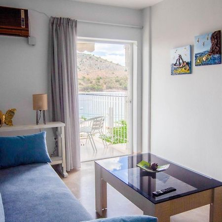 Akrotopi Apartments & Studios Толон Экстерьер фото