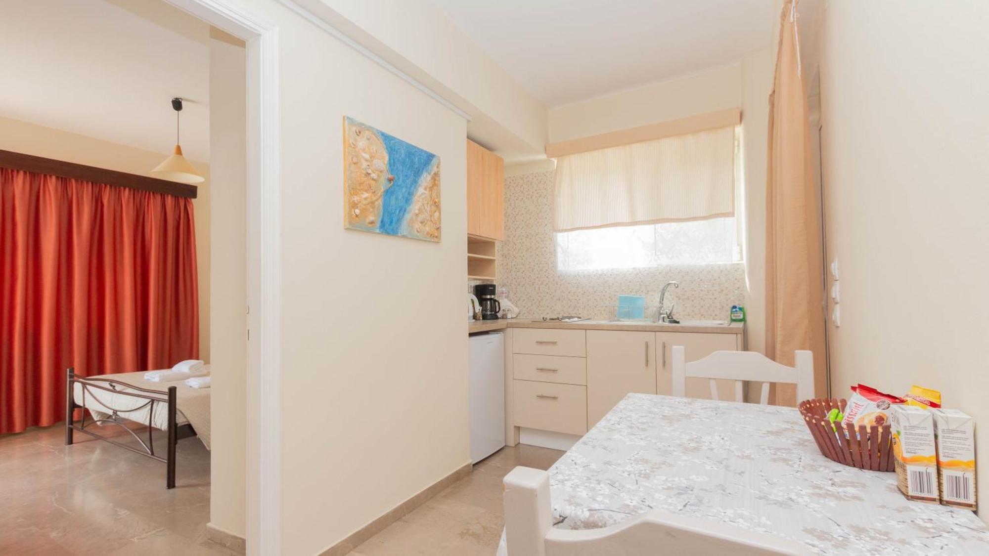 Akrotopi Apartments & Studios Толон Номер фото