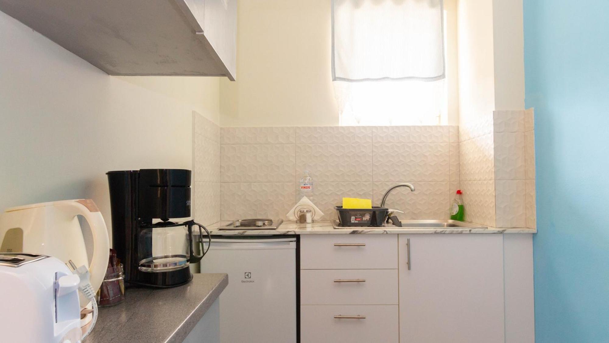 Akrotopi Apartments & Studios Толон Номер фото
